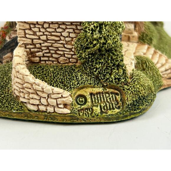 Lilliput Lane O’Lacey’s Store 1989 Irish Collection Cottage w/ Box - Picture 5 of 16